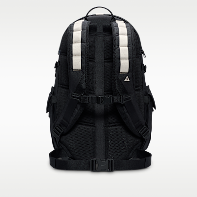 Nike ACG 'DAYMAX' Backpack (25L). Nike SG